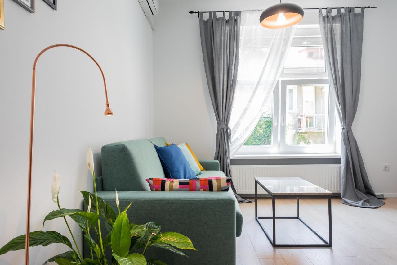 Go2Zagreb Chick Apartment Private Parking Available Esterno foto